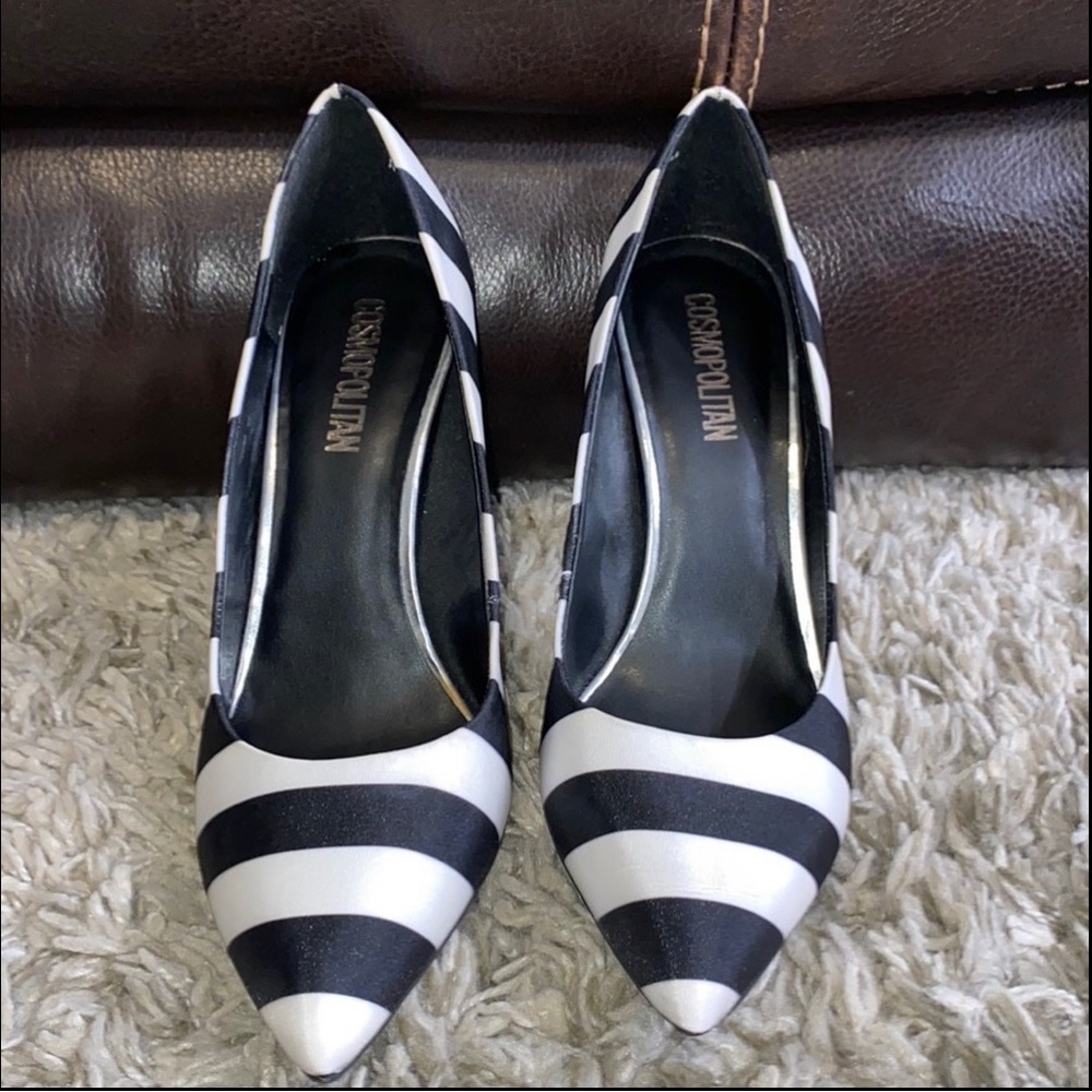 Cosmopolitan size 9 women’s 4 inch heel
